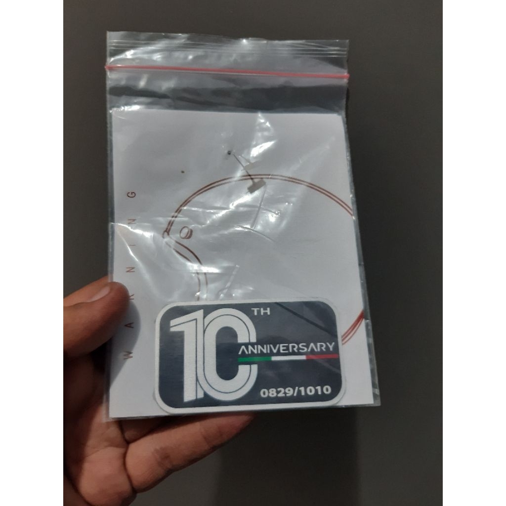 stiker vespa 10th anniversary 0829/1010