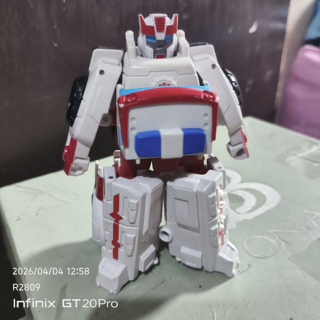Transformers Rescue Bots Academy Autobot Ratchet