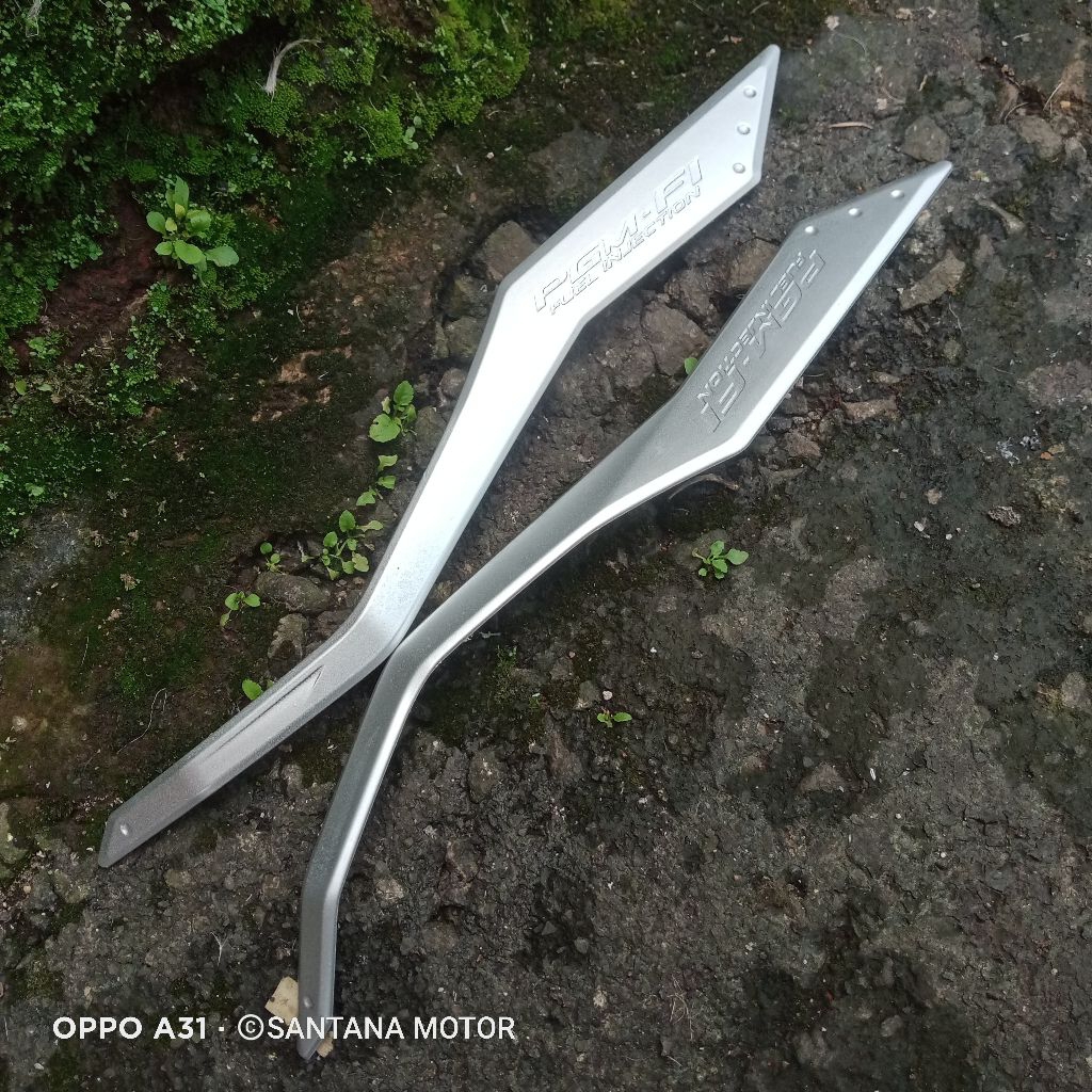 garnish chrome slide L/R body vario 125_150 led old ori honda accesories