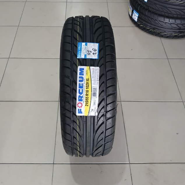 Ban Mobil Forceum 215/65 R16 Ban Tubles Berkualitas