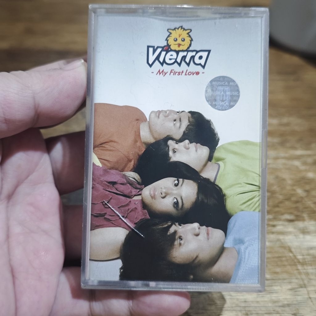 kaset VIERRA my first love