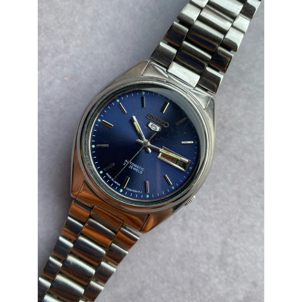 Seiko 5 Automatic Blue Sunburst Dial 7009
