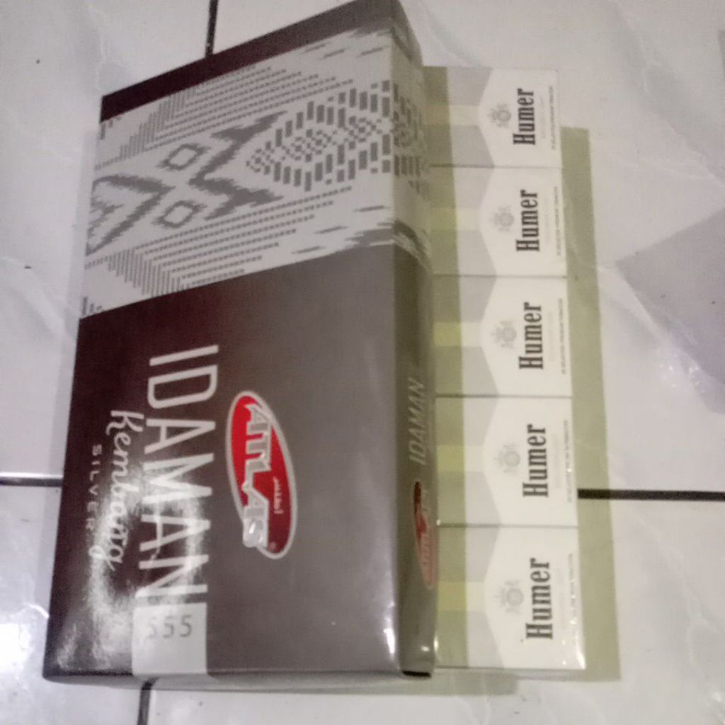sarung HUMER