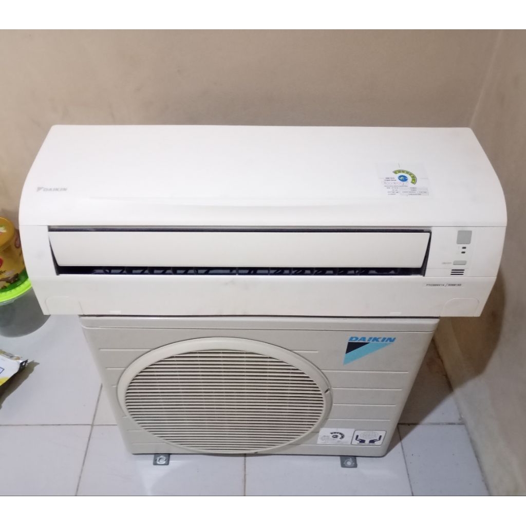 Ac second daikin thailand 1,5pk standar original