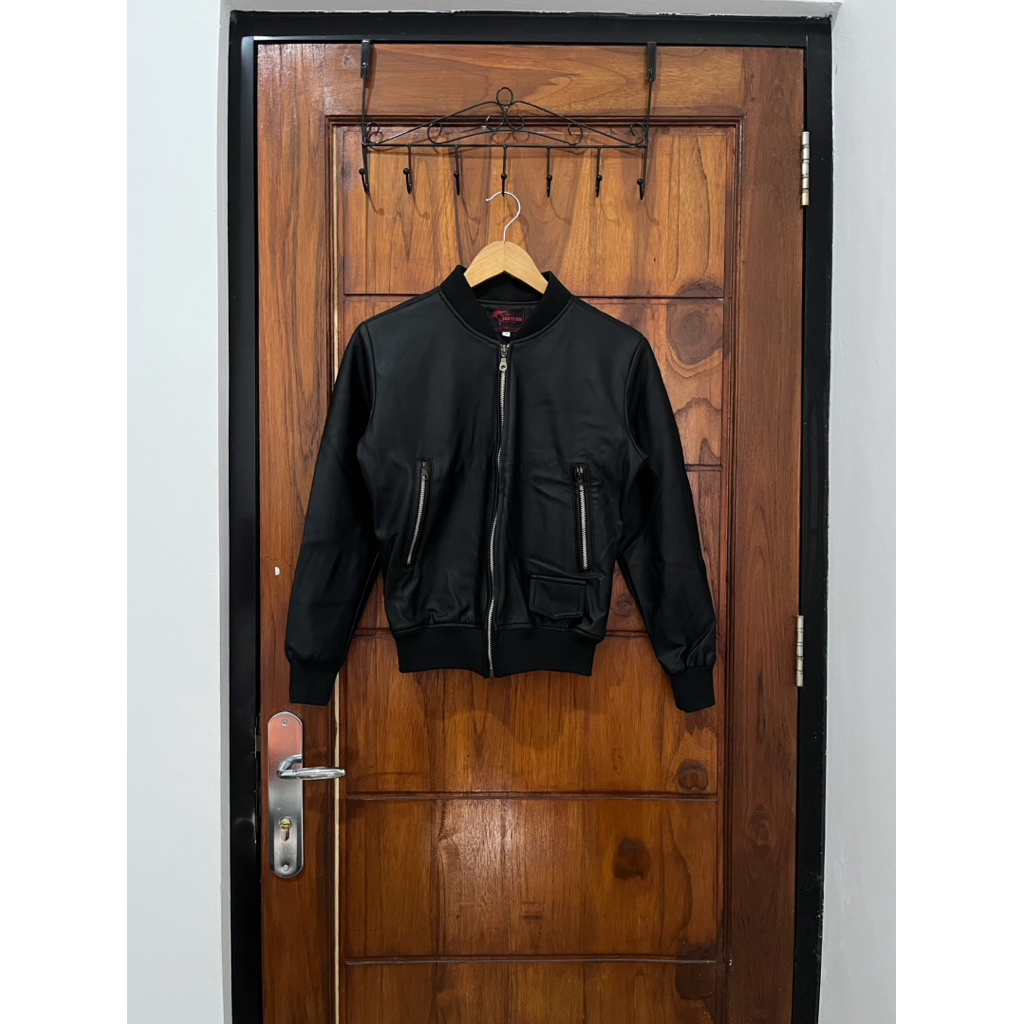 PRELOVED JAKET KULIT LEATHER SECOND SIZE S
