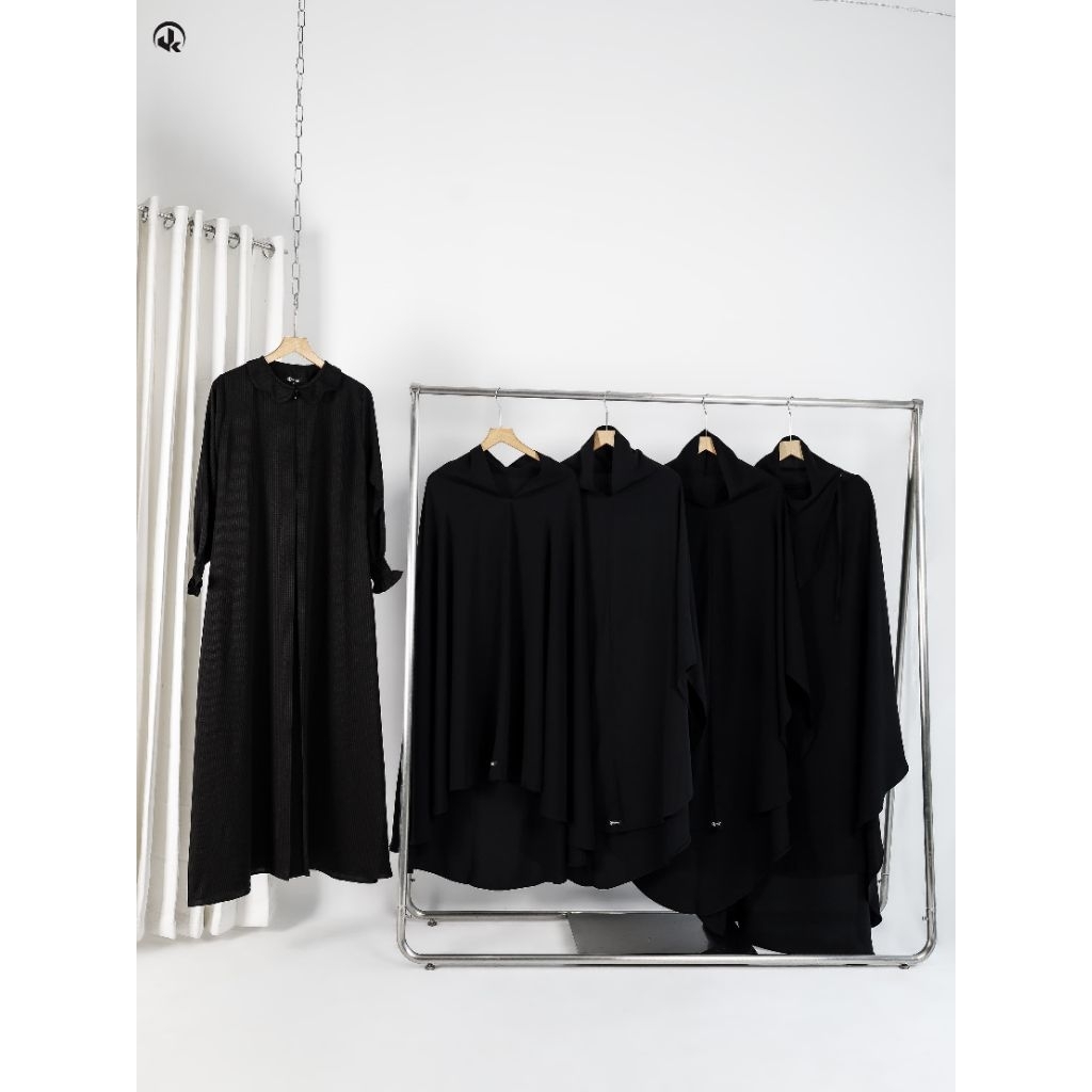 Uk Hijab Eid series Terbaru Gamis Syar'i set hijab Jetblack Stripe |Jetblack Set syar'i khimar Nonpe