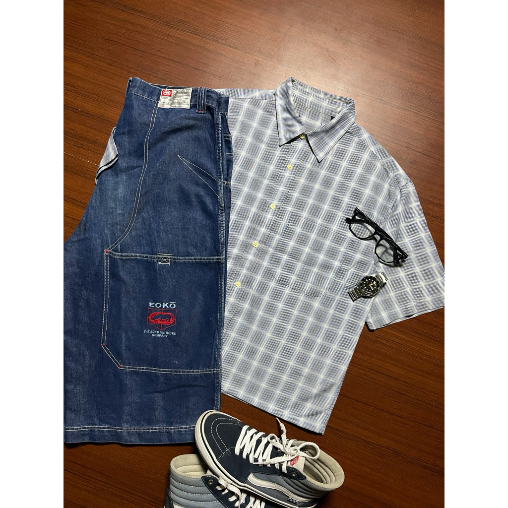 Boxy shirt // Y2K Shirt // Vintage Look