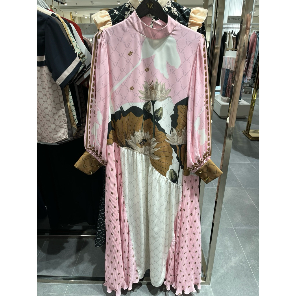 Vivi Zubaedi VZ Outfit & Scarf limited collection