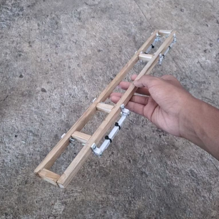sasis miniatur truk skala 14 per daun