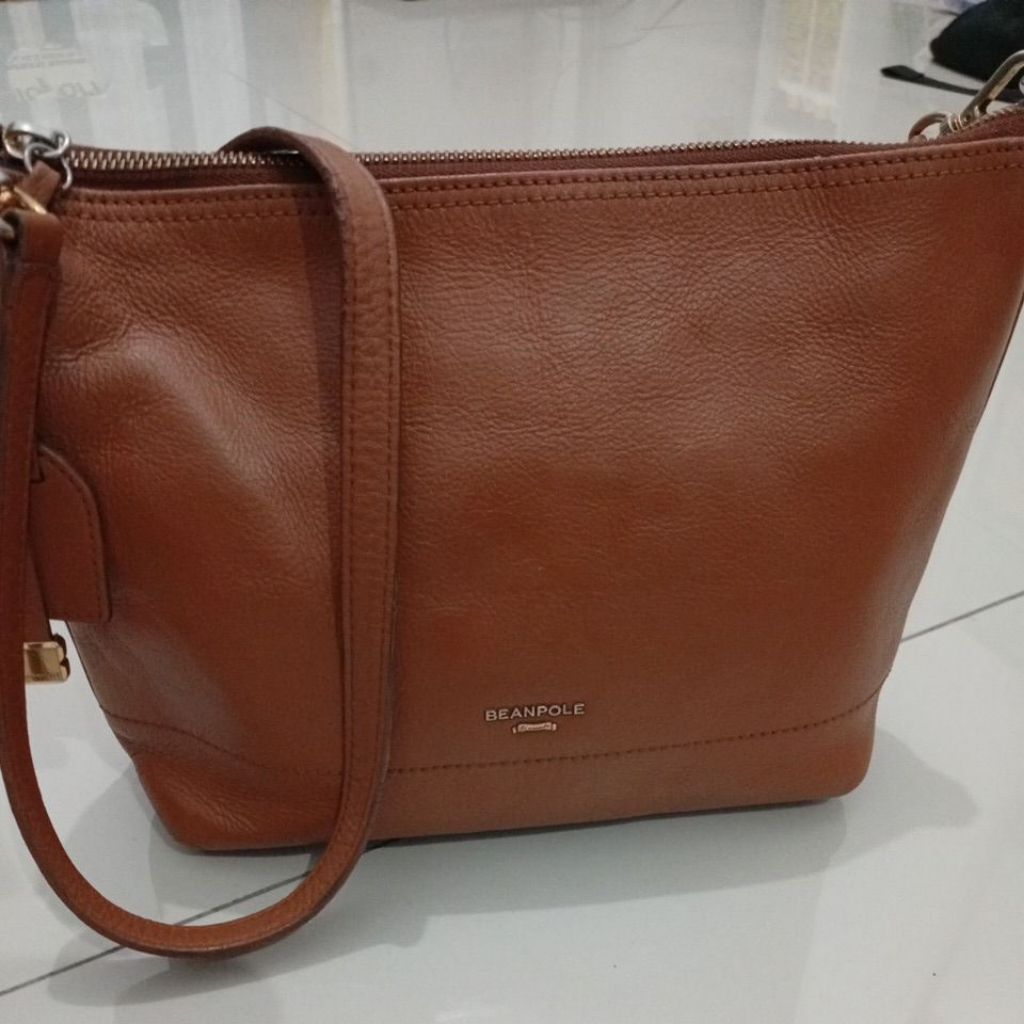 Sling bag Beanpole second