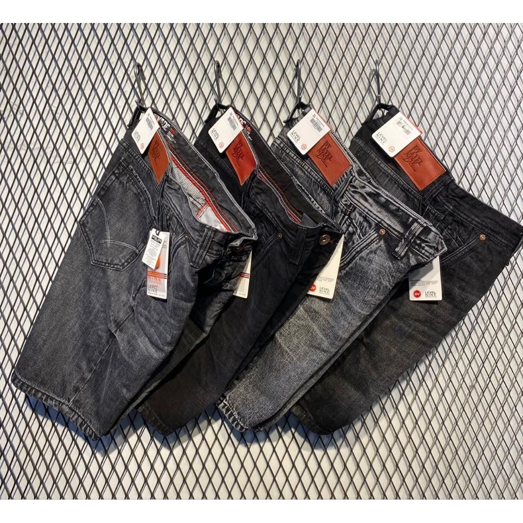 Celana Pendek Jeans DV Level Nine