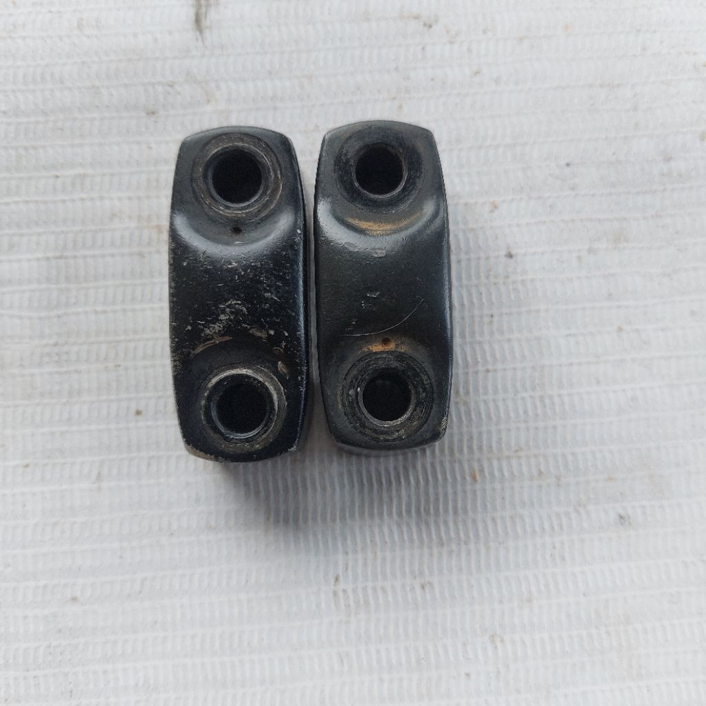 RAISER KLEM CAPIT STANG SETIR HONDA TIGER REVO MEGAPRO PRIMUS ORIGINAL