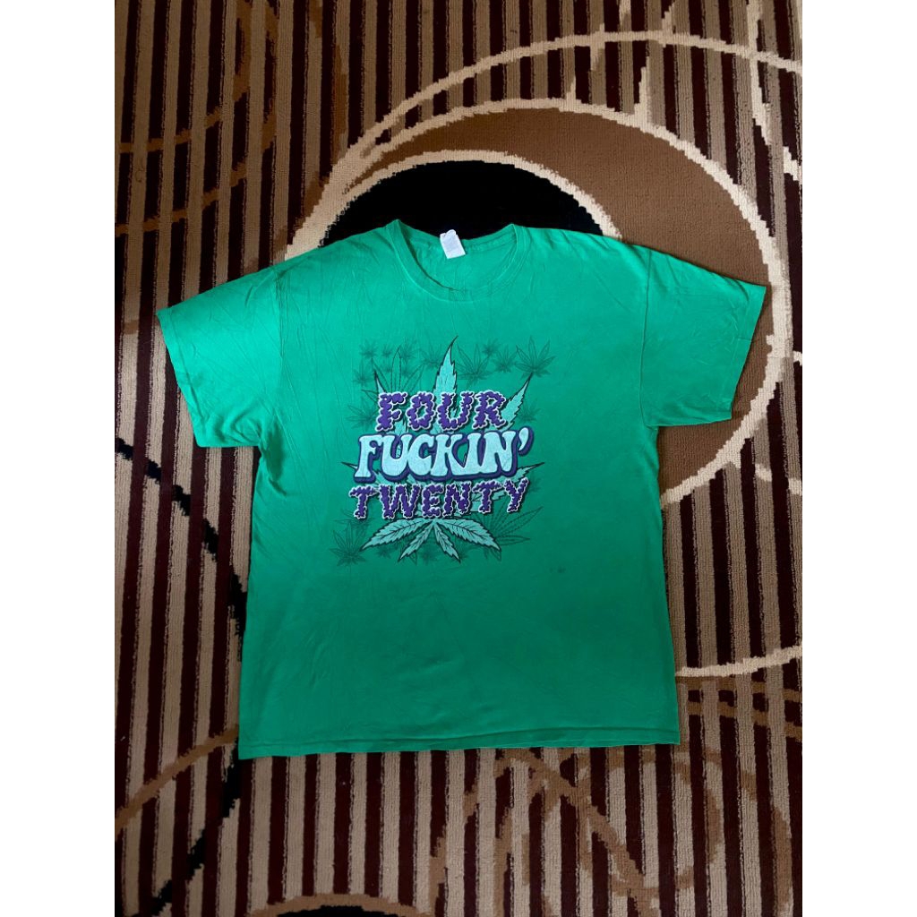 Kaos Vintage Art Gildan