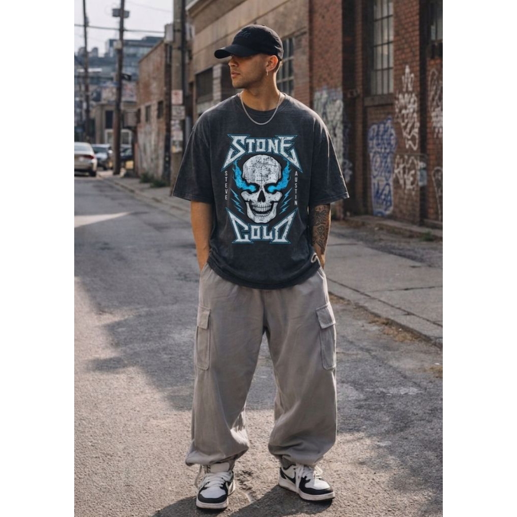 Kaos Boxy Oversized WWE STONE COLD