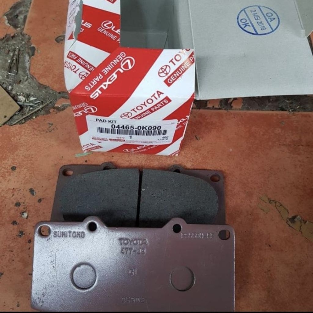 Brake Pad Kampas Rem Depan Fortuner 04465-0K090