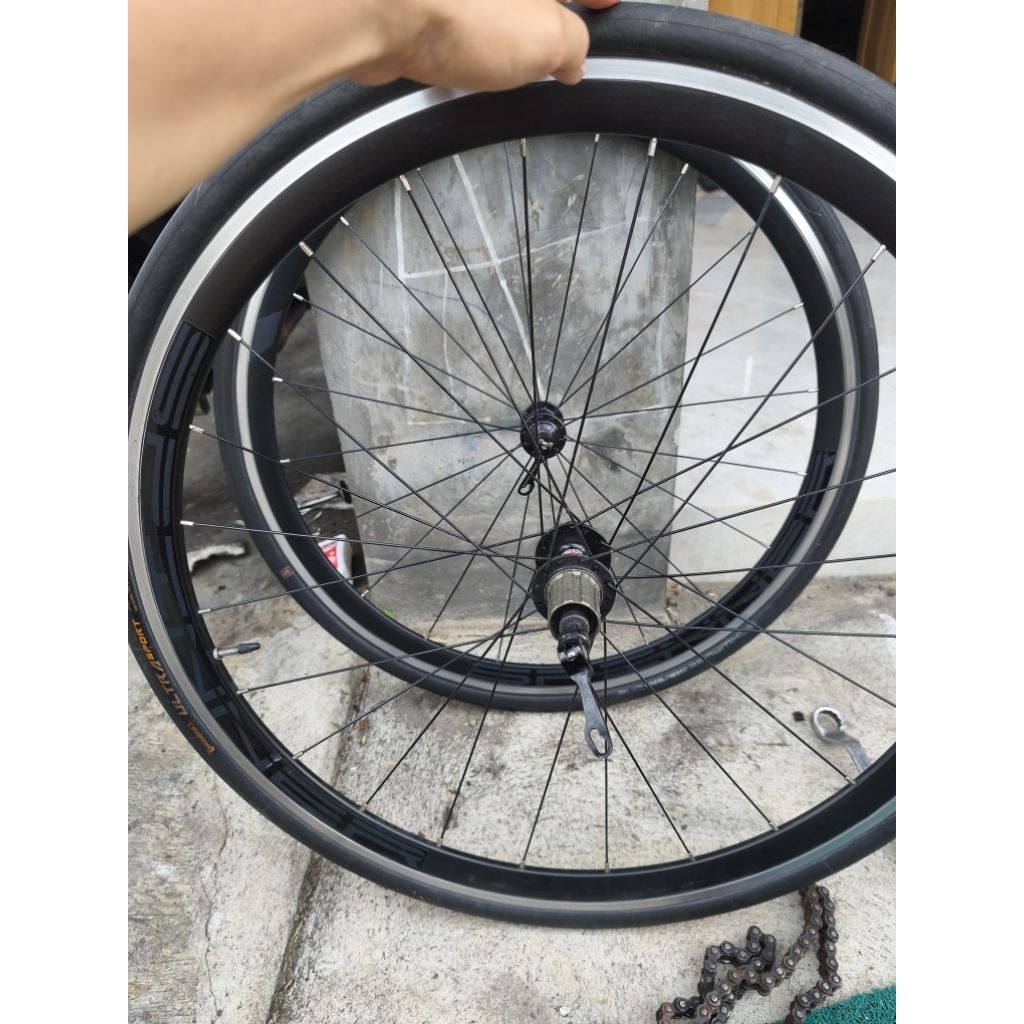 wheelset 700c roadbike novatec spinner+ban ultrasport