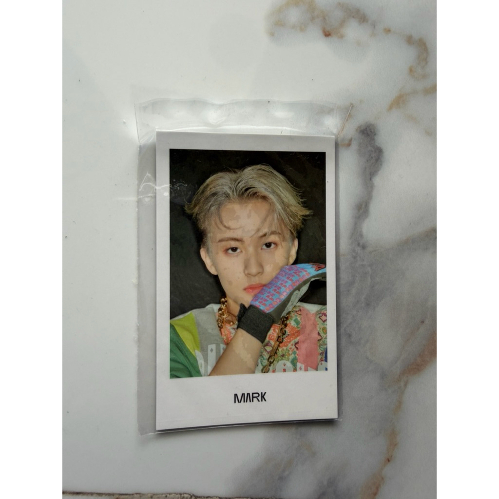 polaroid mark nct 90’s love