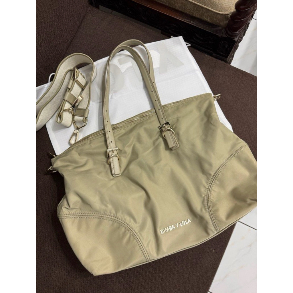 Preloved tote Bimba Y Lola