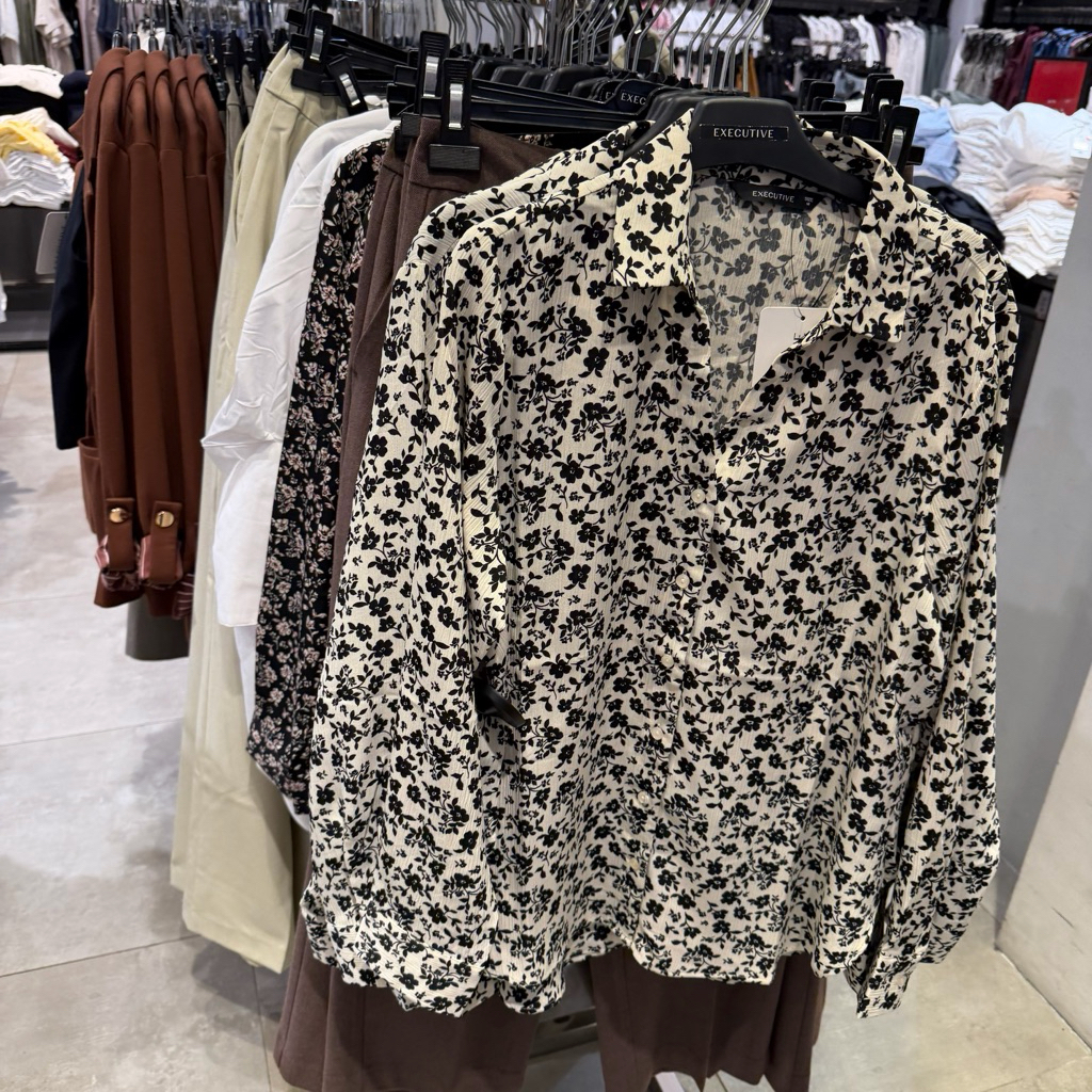 kemeja executive kerah skipper floral printed lengan panjang
