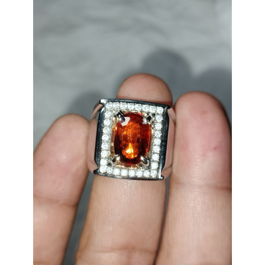 Natural hesonite garnet srilanka