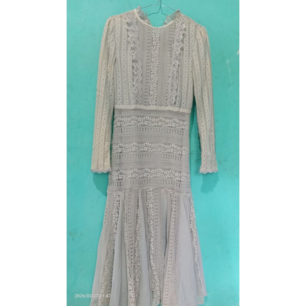 Preloved Long dress brukat atau brokat hijau sage