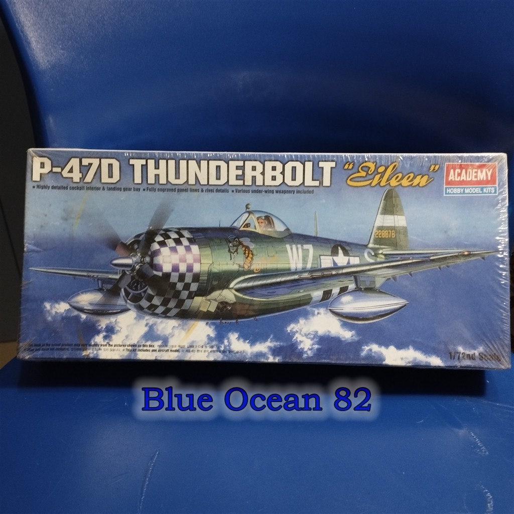 Model Kit Academy 1/72 - US P-47D Thunderbolt Aircraft -WW2 Fighter P-47 D P47 Eileen