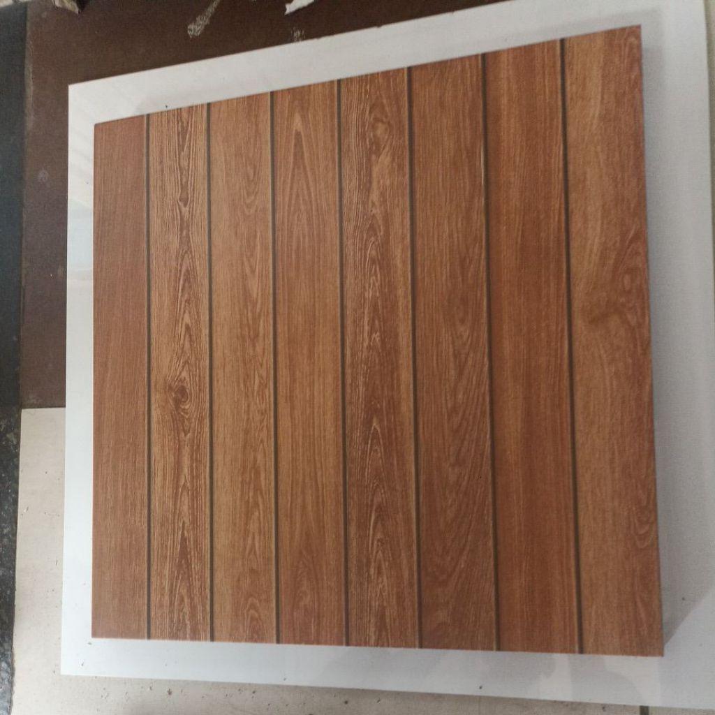 keramik lantai motif serat kayu UK 50x50 Paris Lumberwood orange