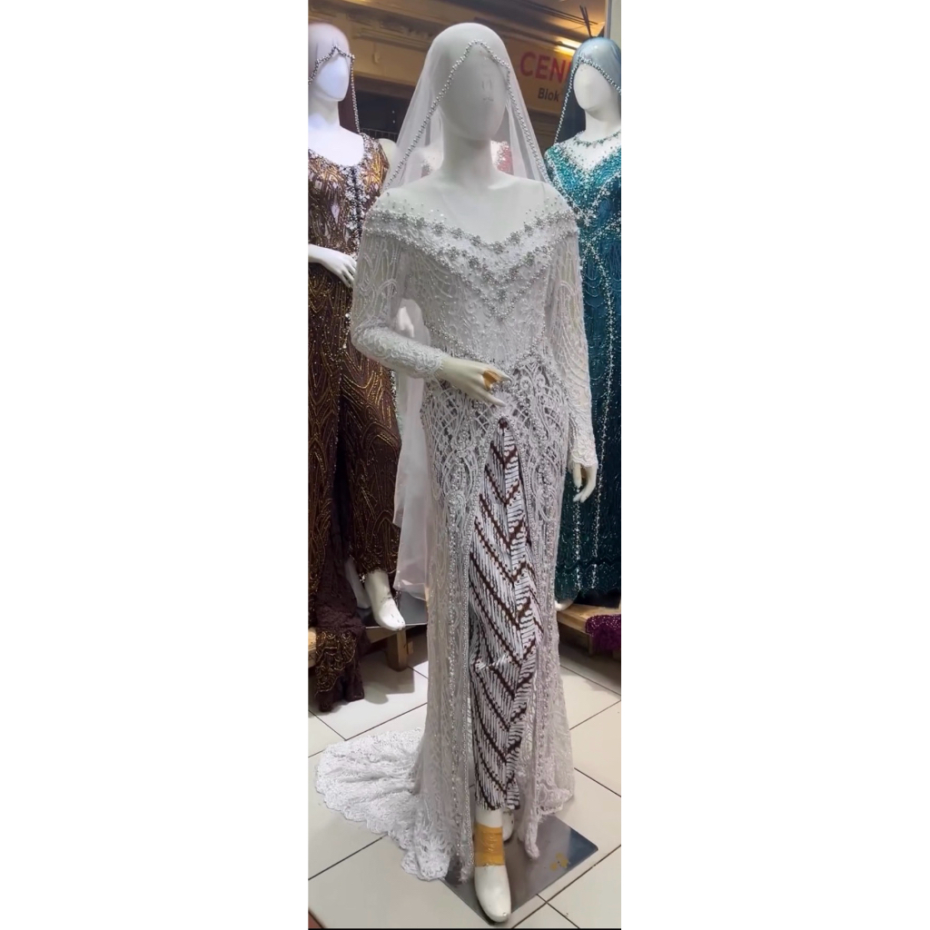 PRELOVED KEBAYA AKAD FULL PAYET