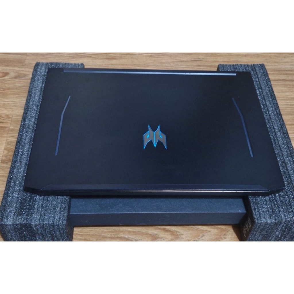 Acer Predator Helios 300 - RTX 3070 8GB - i7 Gen 10 - RAM 24GB - SSD 1TB