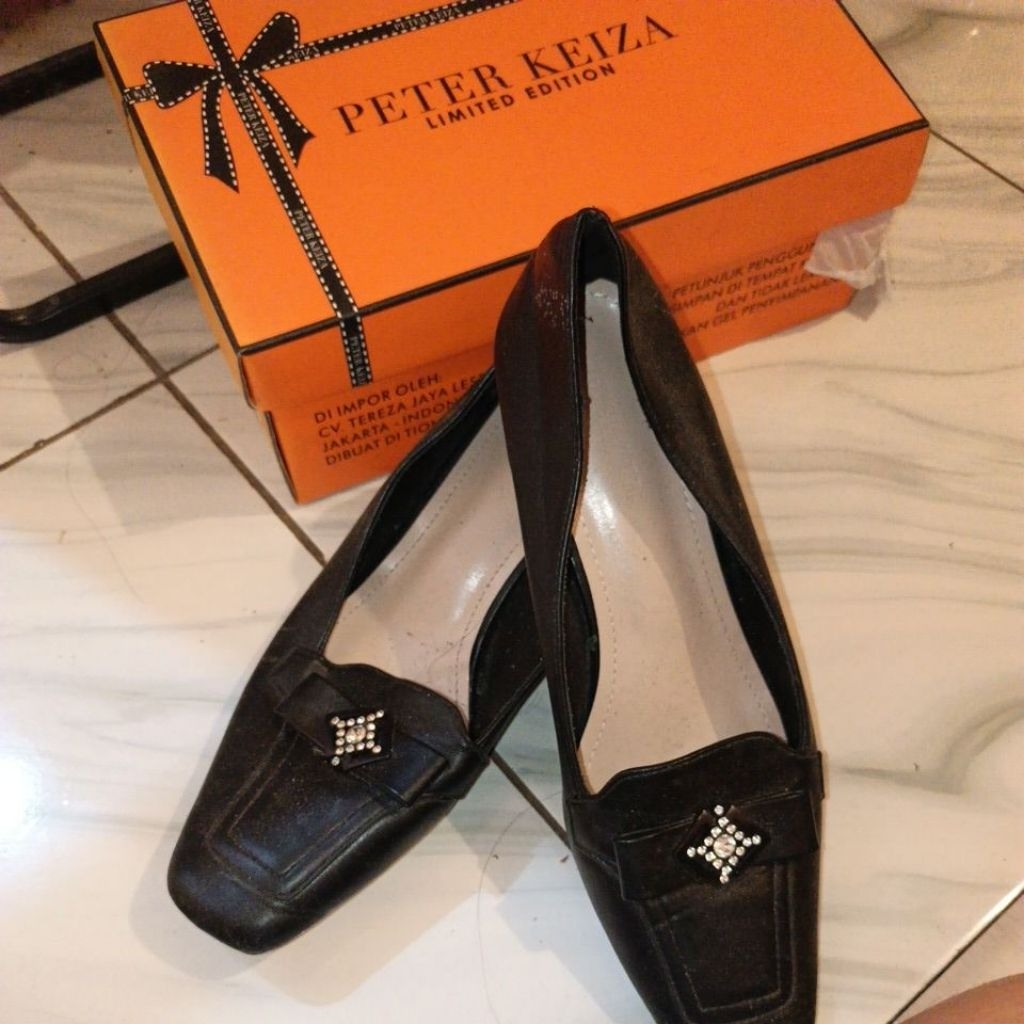 Sepatu pantofel Wanita PeterKeiza