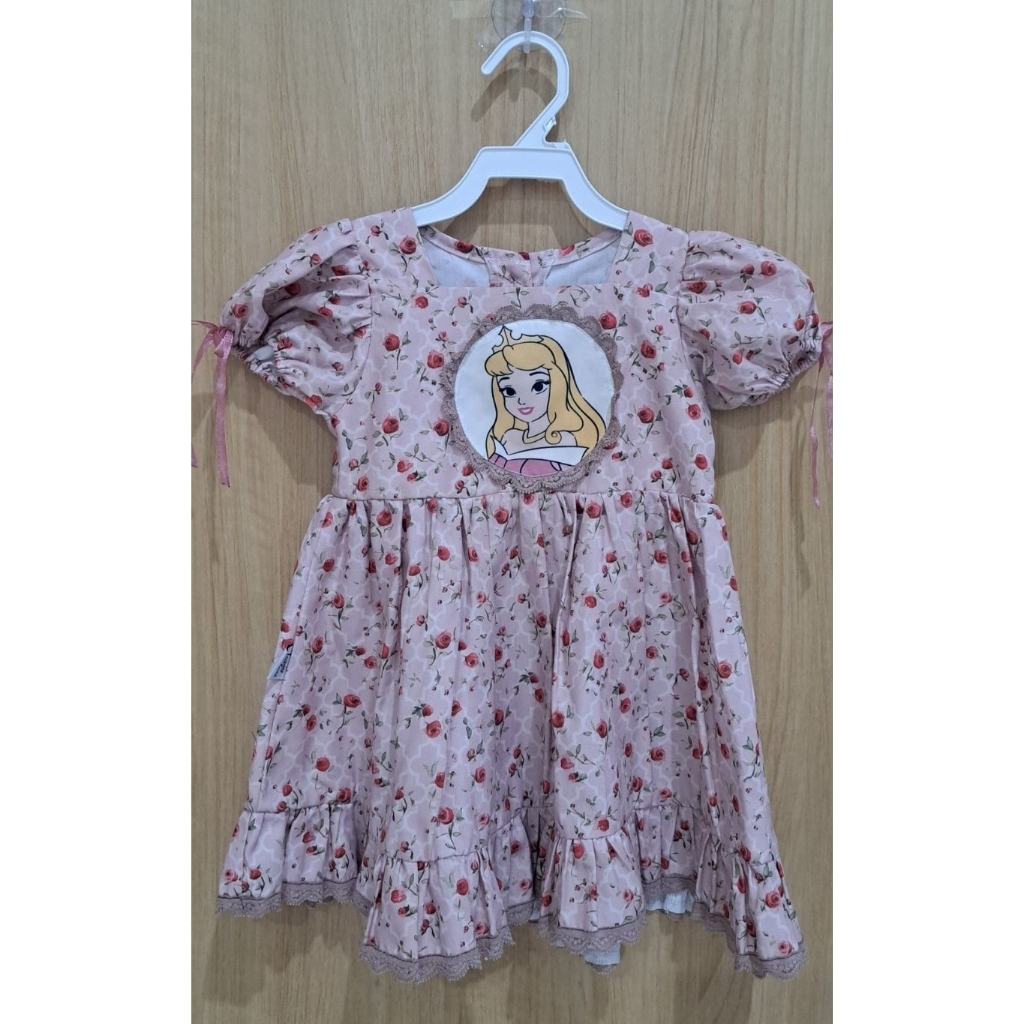 PRELOVED ELIZABETH DRESS BY JASMINE LAURA (AURORA) SIZE L (1-2 tahun)