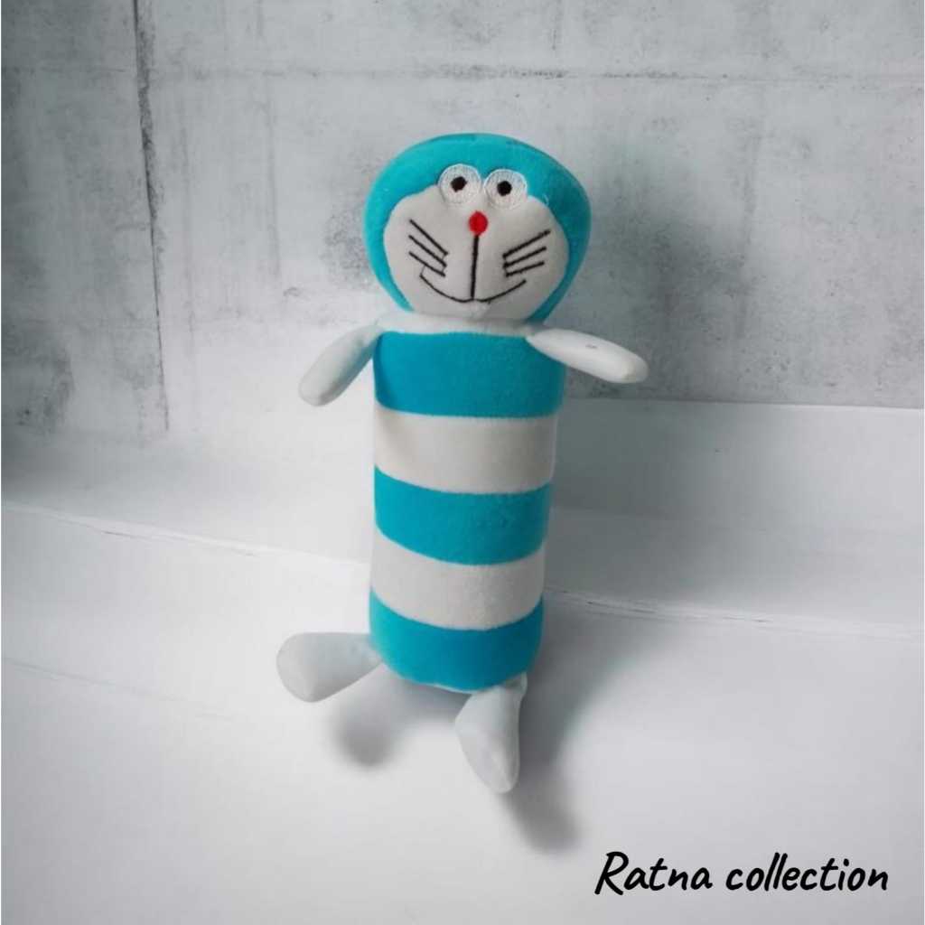 Guling Boneka Karakter Anak - Lembut, Adem, Nyaman Boneka Guling Doraemon/Guling karakter mini/Bonek