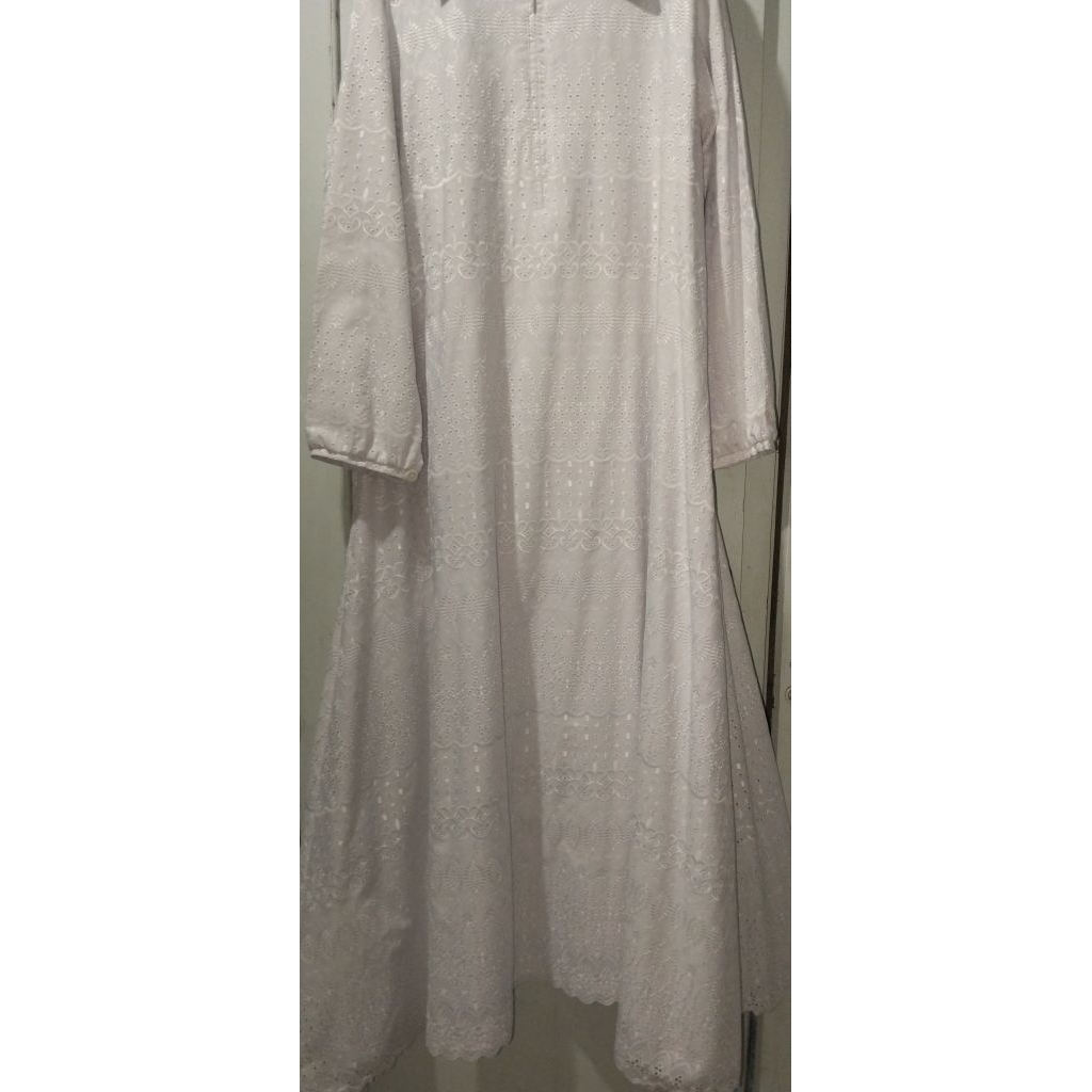 preloved gamis putih