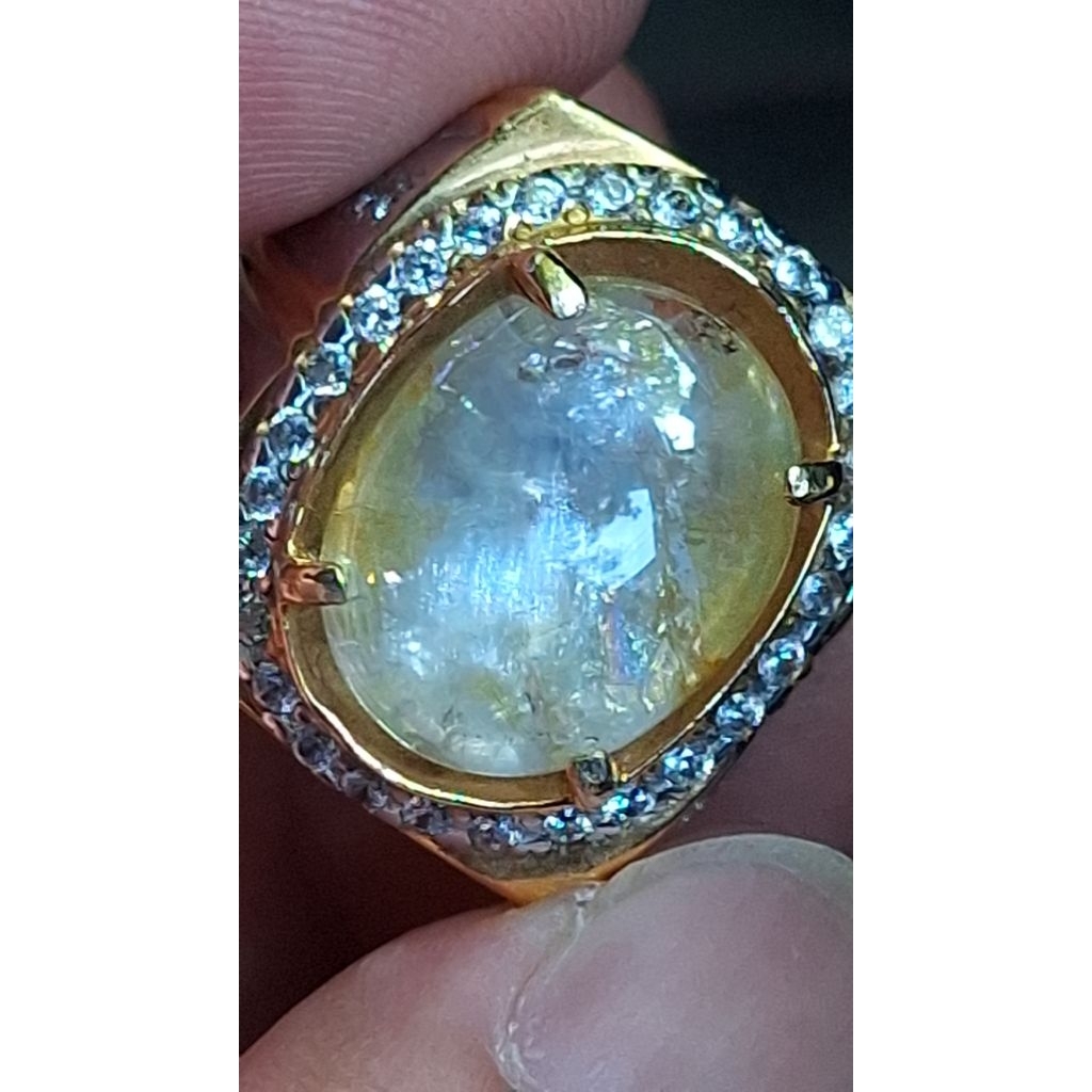 Natural yellow sapphire srilanka / Mirah cempaka ceylon