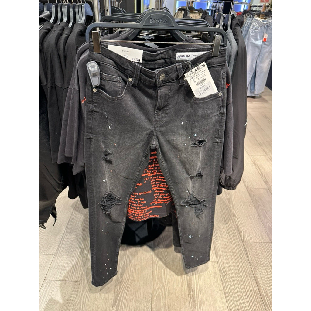 Jeans Robek Skinny Cowok Bershka