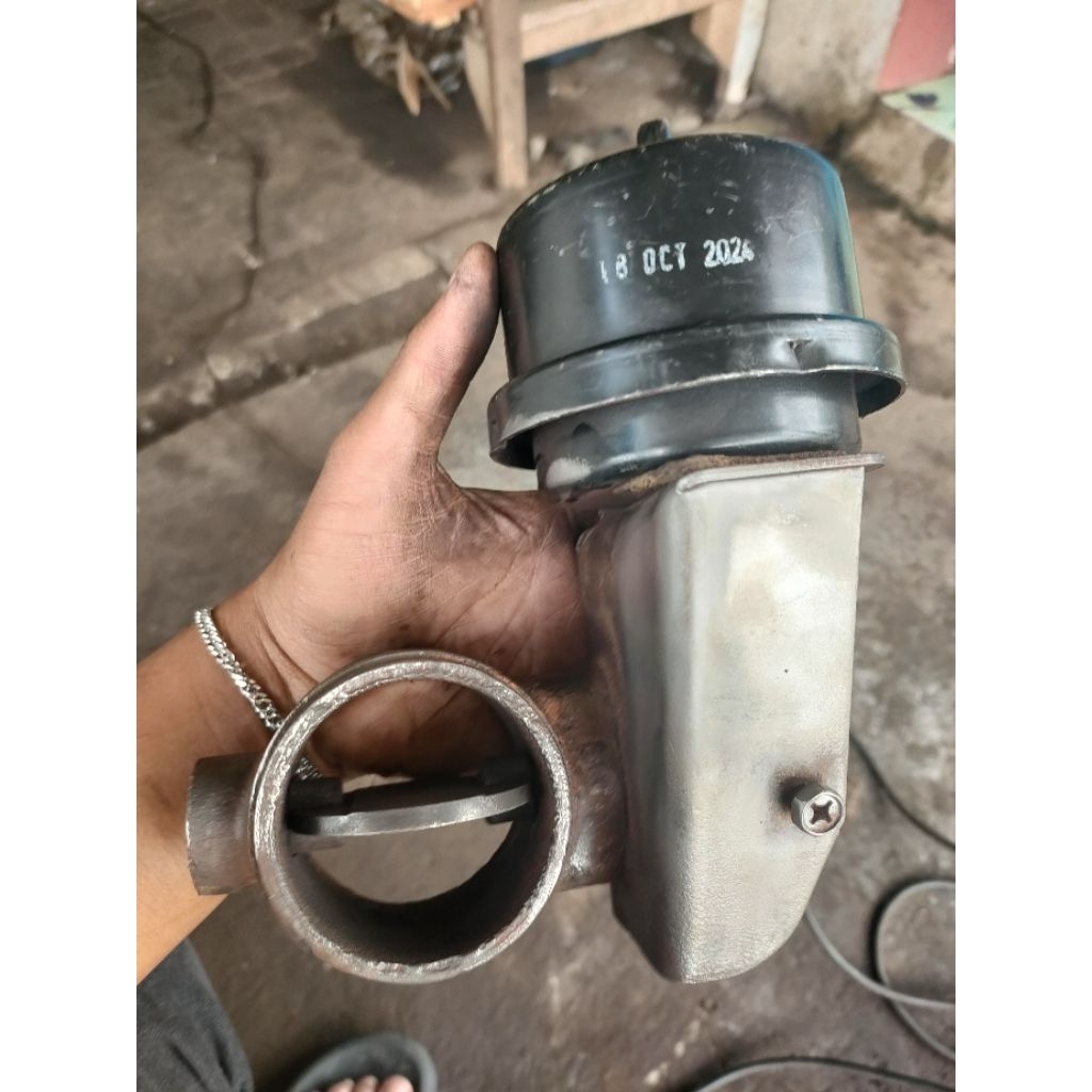 Break Exhaust Canter 125/136