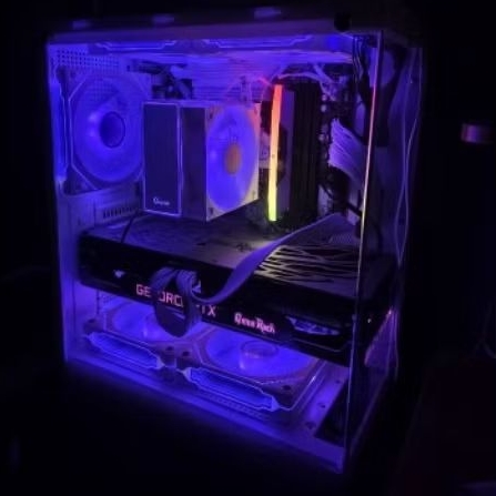 PC GAMING RAKITAN