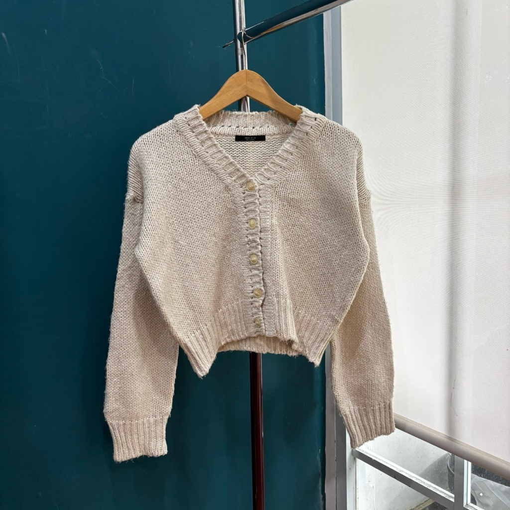 Cardigan A50 cream krem cropped crop top v neck coquette academia cewek Rajut Knit Korea Style Look 