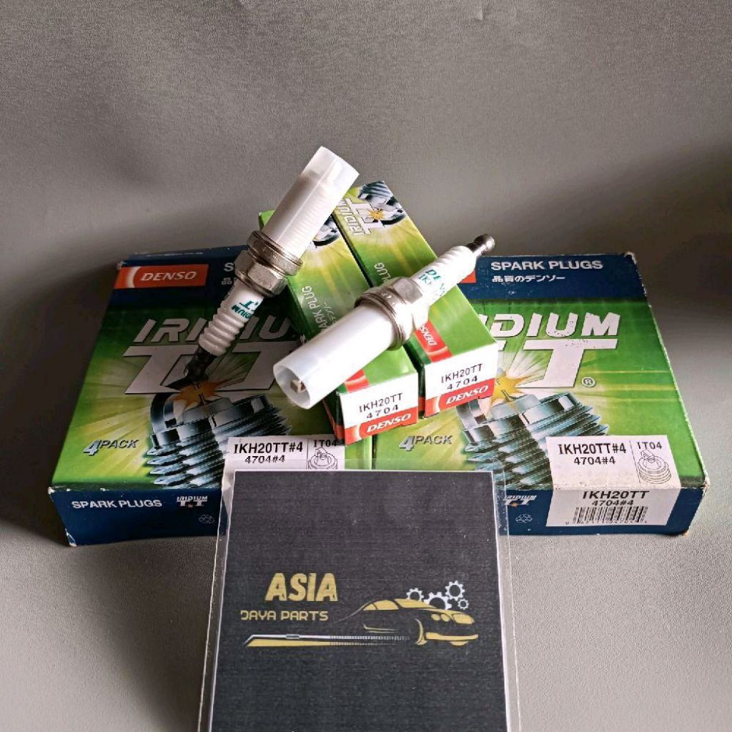 Busi denso iridium Fortuner Hilux Kijang Kapsul Innova Bensin Grandis Kuda IKH20TT