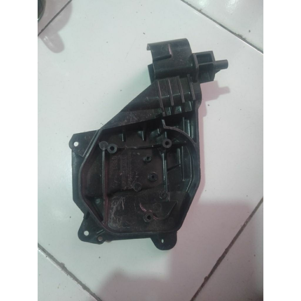 breket spion kosongan Honda Freed (kiri saja)