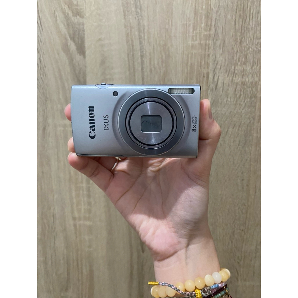 CANON IXUS 145
