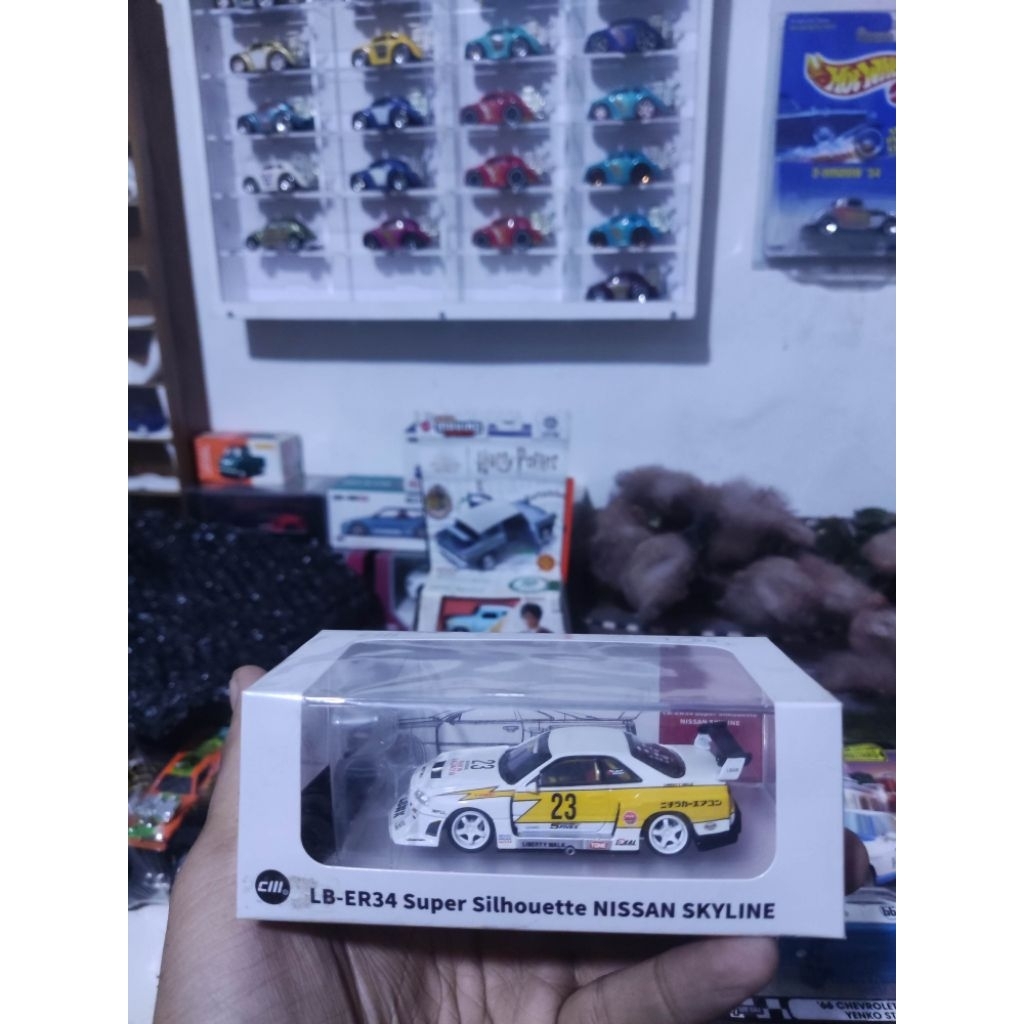CM MODEL LBWK R34 NISSAN SKYLINE SHILHOUTTE