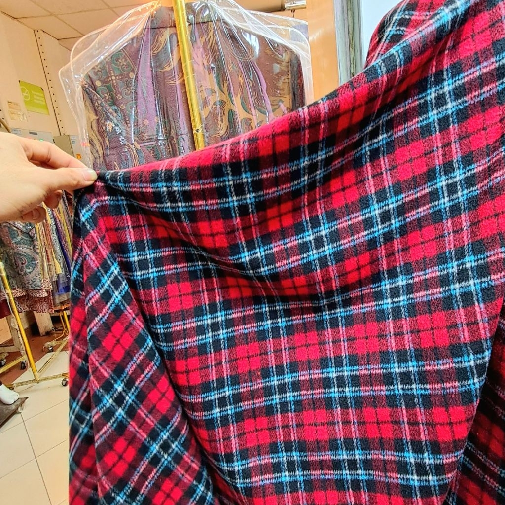 Kain Wol Motif Kotak Premium / Kain Wol Tartan Skotlan Bakal Kameja Flanel Dan Rok Lilit
