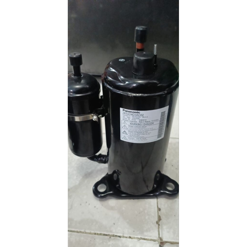 KOMPRESOR AC PANASONIC 2KS224D3AC02 (1,5PK R22 1PHASE)