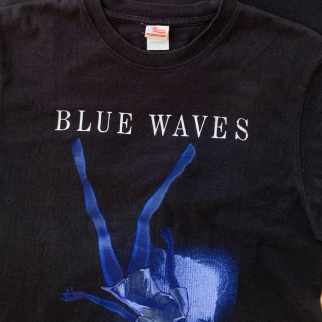Enola - Blue waves