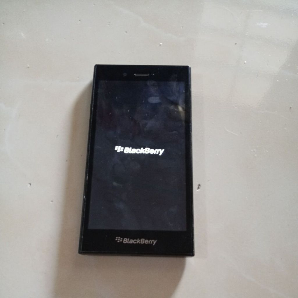 Blackberry Z3 Jakarta