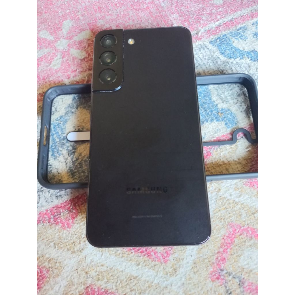 Samsung S22 Ram 8/ 128 gb. HP saja normal segel