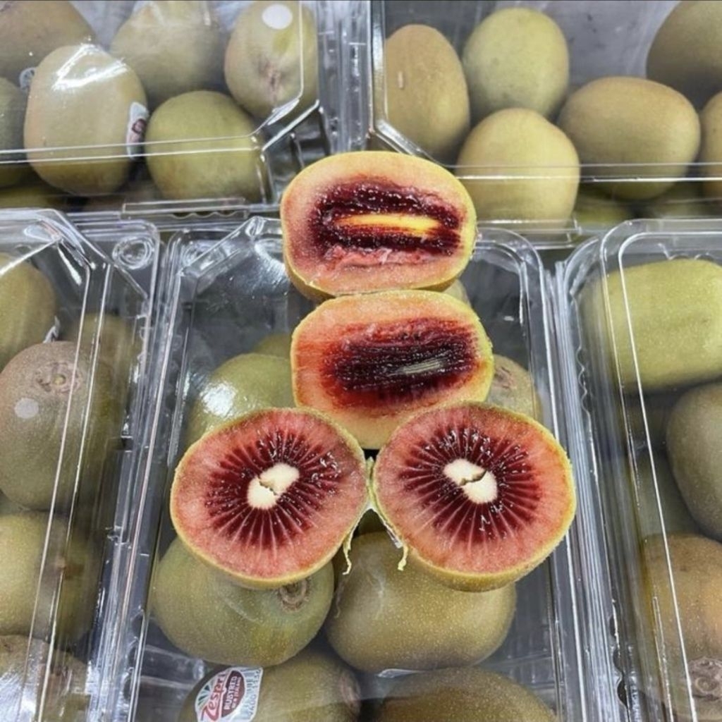 Buah Kiwi Zespri Ruby Red New Zealand / Buah Kiwi Merah Zespri Import / 500 grm