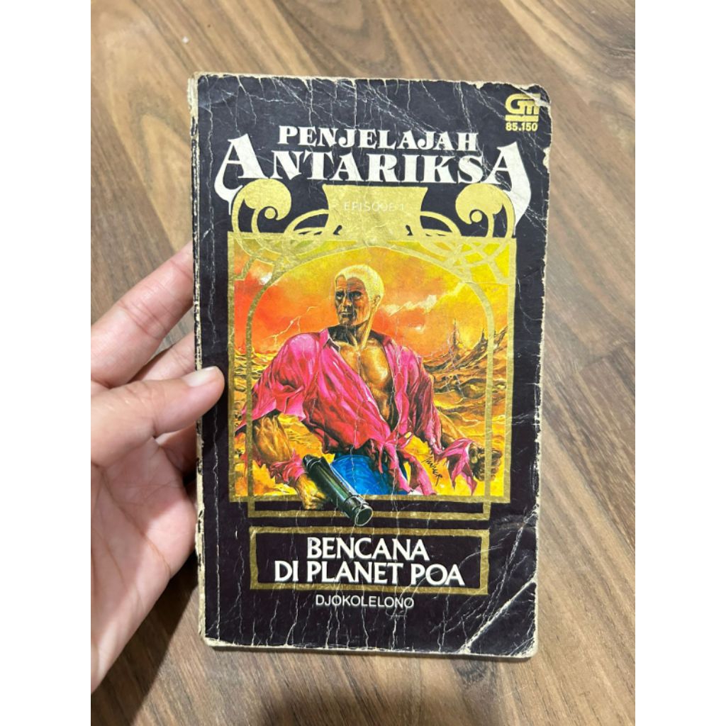 Buku bacaan - PENJELAJAH
ANTARIKSA