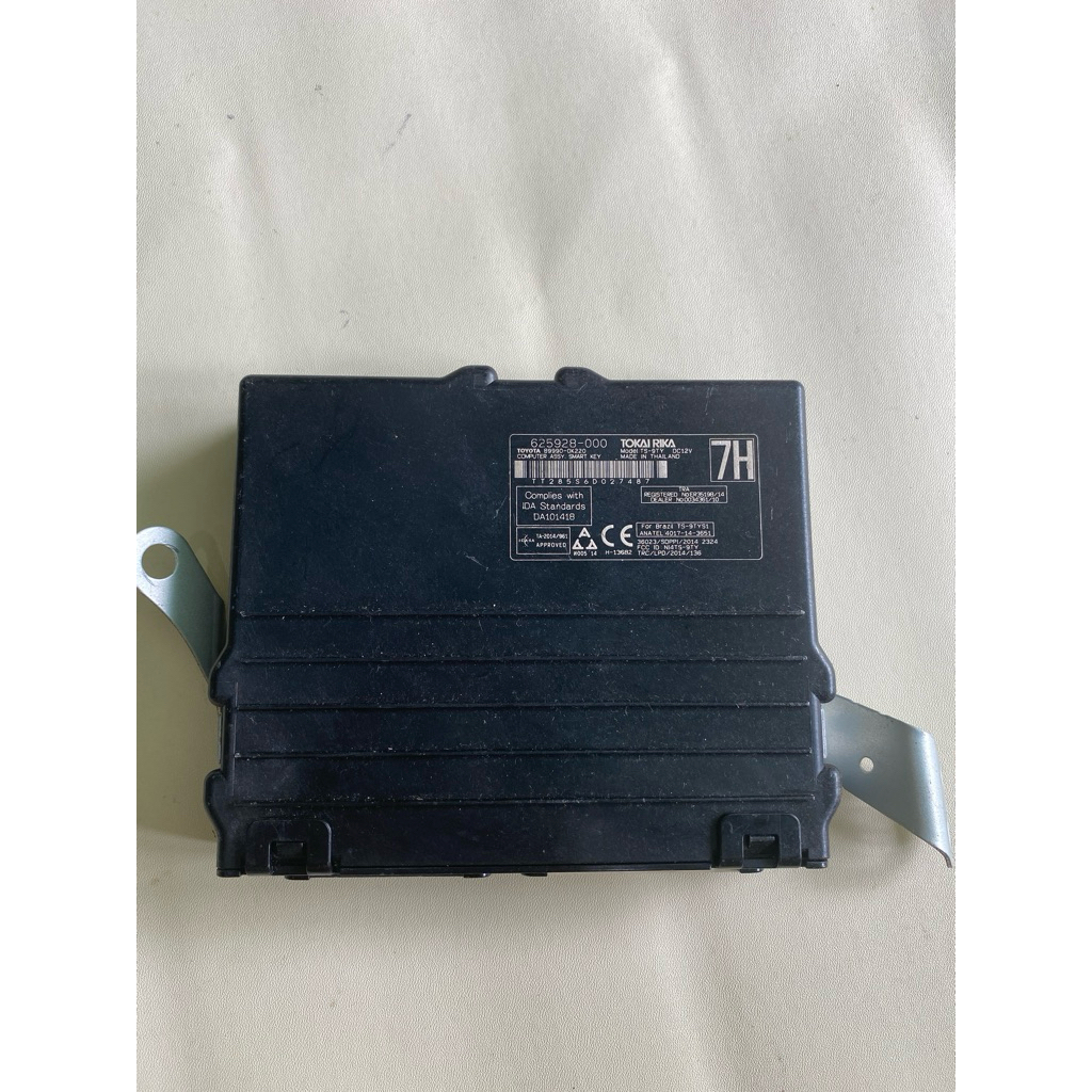 Modul Ecu smart key toyota fortunerVRZ 89990-0K222